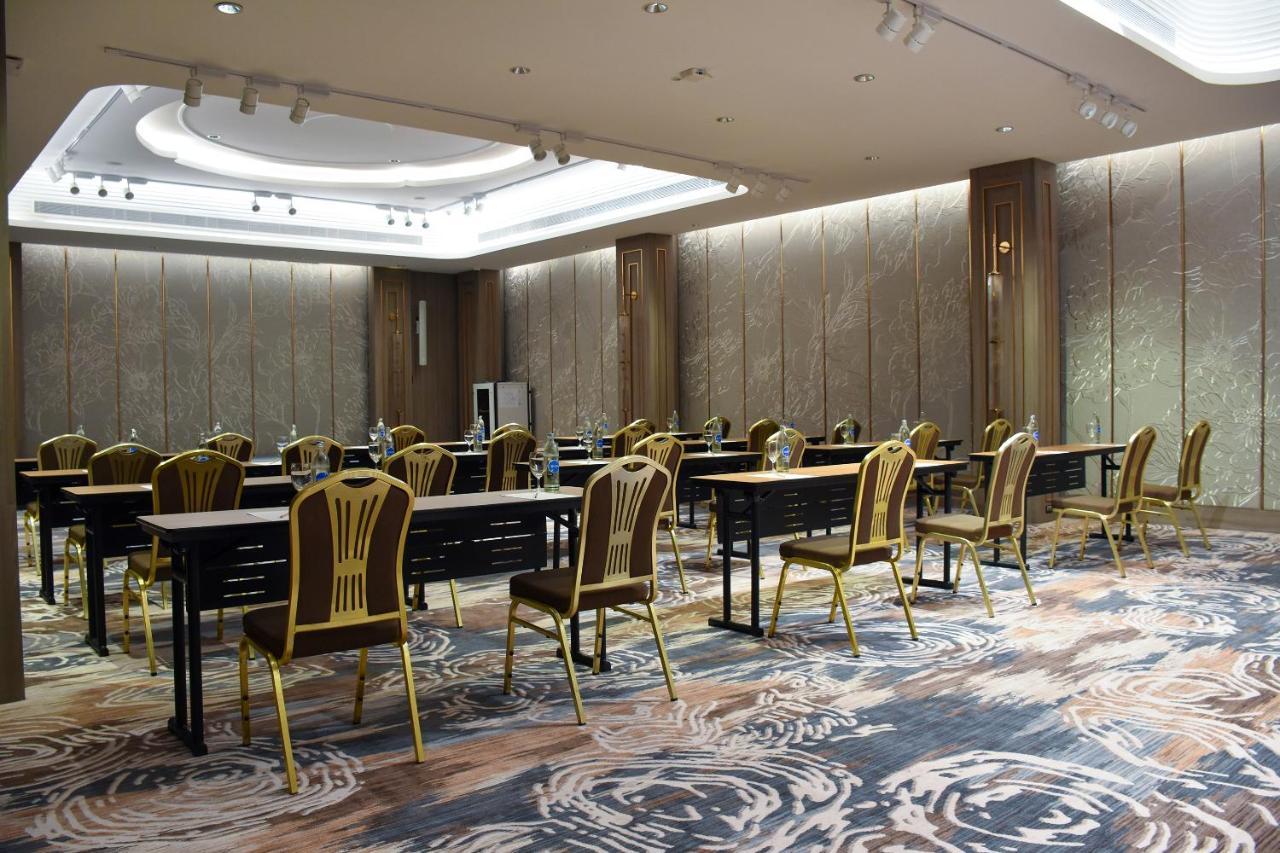 Chor Cher The Luxury Green Hotel - Sha Extra Plus Банг Бо Экстерьер фото
