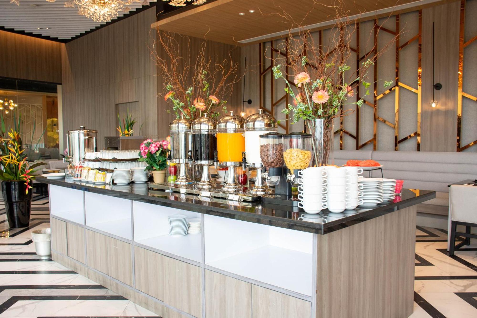 Chor Cher The Luxury Green Hotel - Sha Extra Plus Банг Бо Экстерьер фото