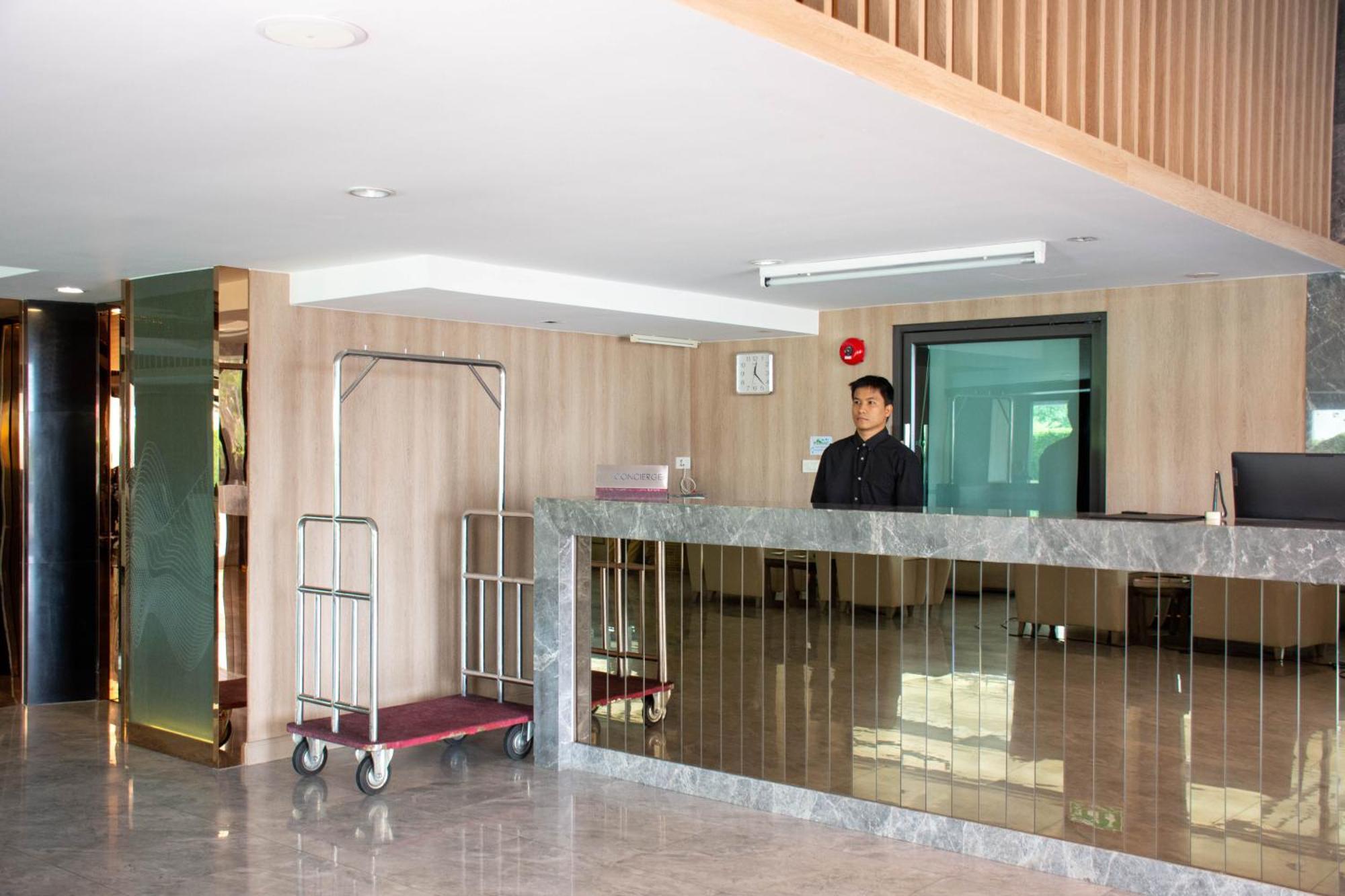Chor Cher The Luxury Green Hotel - Sha Extra Plus Банг Бо Экстерьер фото